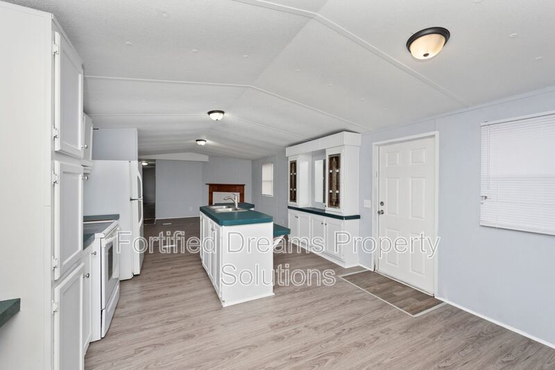 886 Frye Road property image