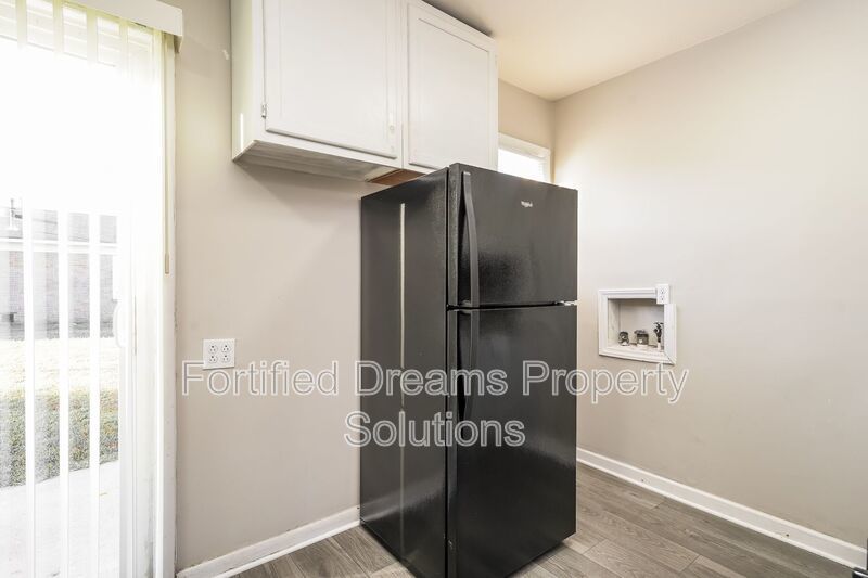 Greensboro Gardens - The Greensboro Gem You've Been Waiting For! | !! Limited Time Move In Special !! property image