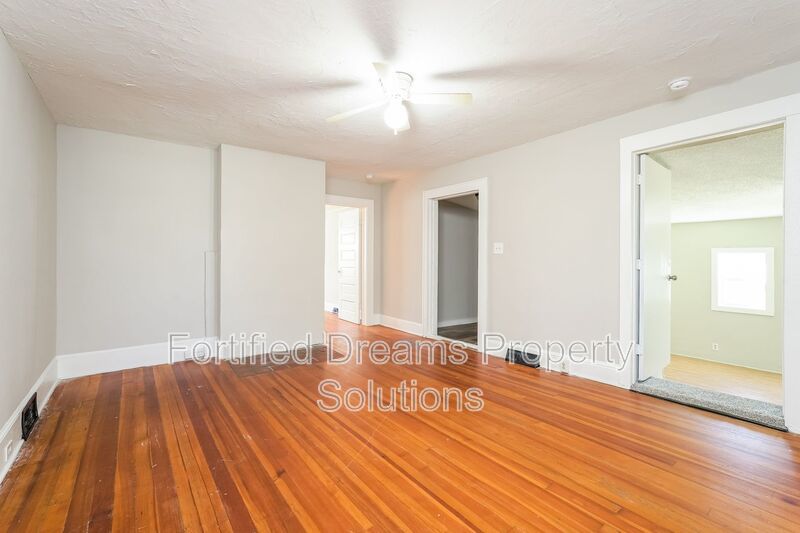 Room to Live, Play & Park – Spacious 3BR Home in Winston-Salem property image
