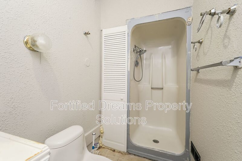 Room to Live, Play & Park – Spacious 3BR Home in Winston-Salem property image