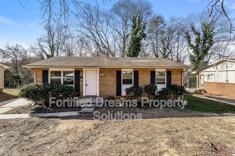 1316 Pleasant Street property image