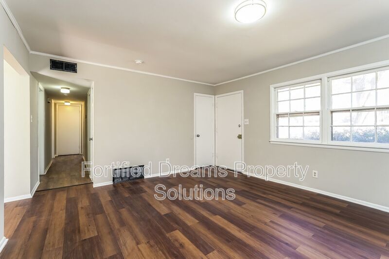 1316 Pleasant Street property image