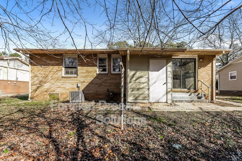 1316 Pleasant Street property image