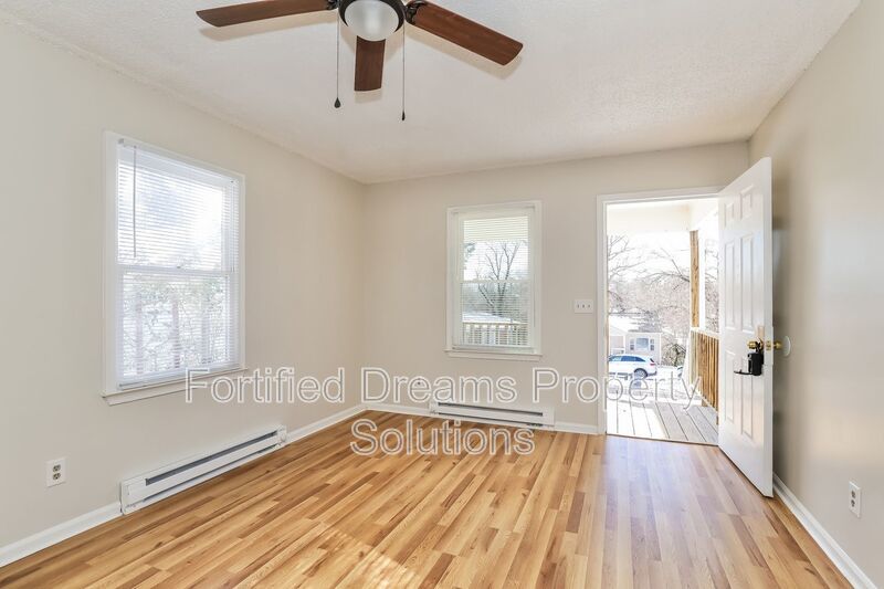 1211 Vance St | 3 Bed, 1.5 Bath Home in Greensboro property image