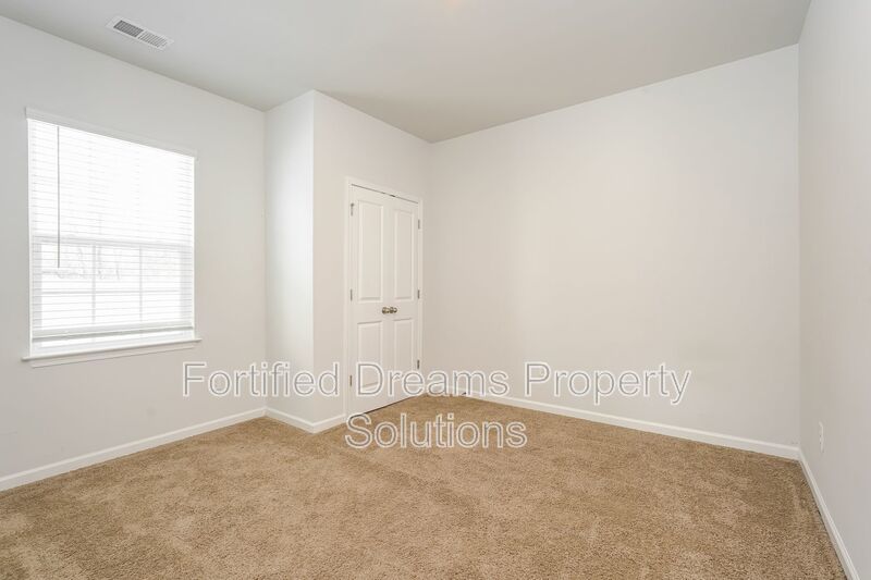 7042 Quarter Horse Drive property image