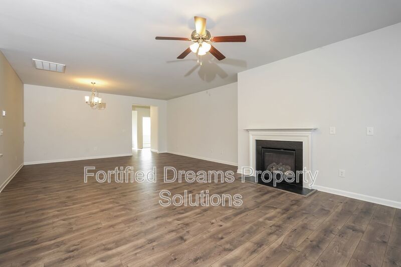 7042 Quarter Horse Drive property image