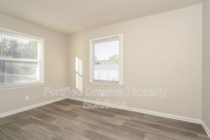 Greensboro Gardens - The Greensboro Gem You've Been Waiting For! property image