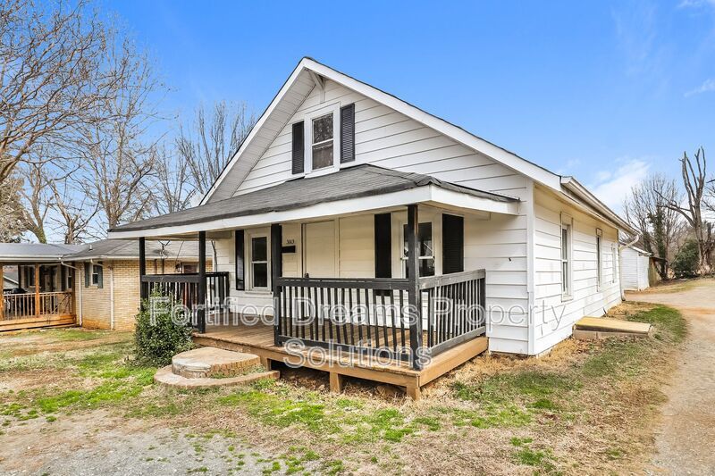 Winston Salem | 3 Bedroom 1 Bath | Detached Storage & Parking property image