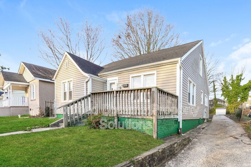 Charming 4 Bedroom 1 Bath Home in Winston-Salem!! Accepting Housing Vouchers!! property image