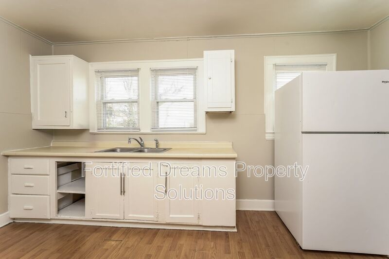 Charming 4 Bedroom 1 Bath Home in Winston-Salem!! Accepting Housing Vouchers!! property image