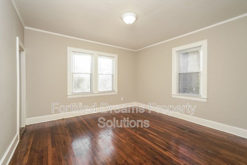 Charming 4 Bedroom 1 Bath Home in Winston-Salem!! Accepting Housing Vouchers!! property image