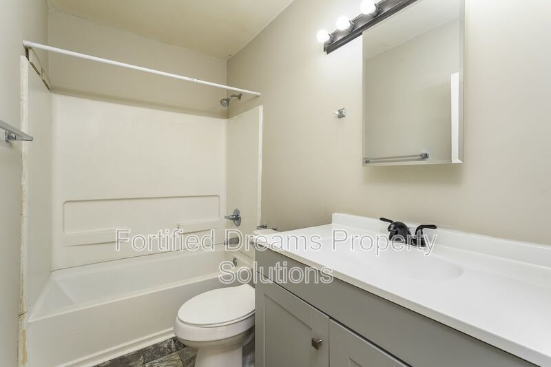 Charming 4 Bedroom 1 Bath Home in Winston-Salem!! Accepting Housing Vouchers!! property image