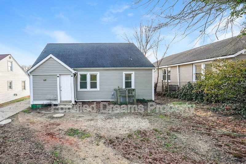 Charming 4 Bedroom 1 Bath Home in Winston-Salem!! Accepting Housing Vouchers!! property image