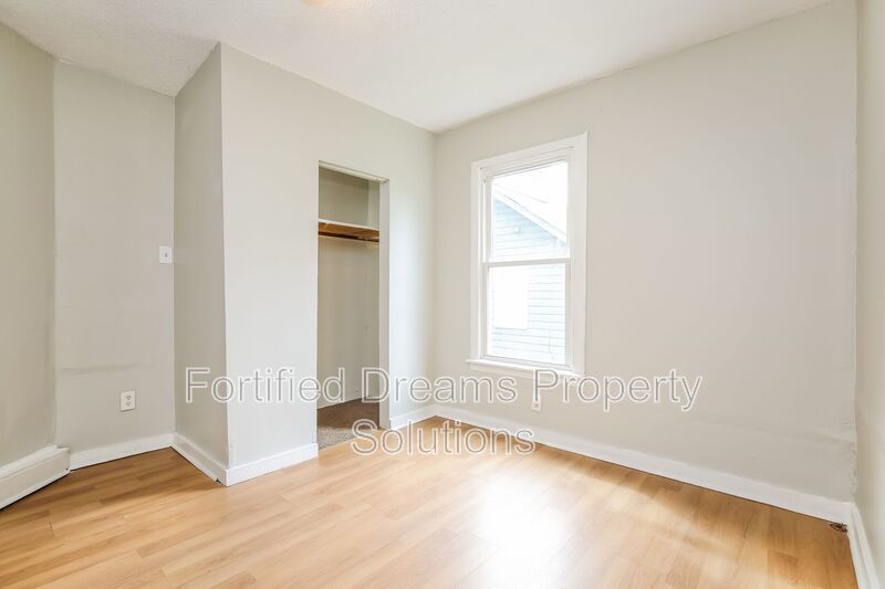 1652 North Cherry Street | Rent by the Room in Winston Salem property image