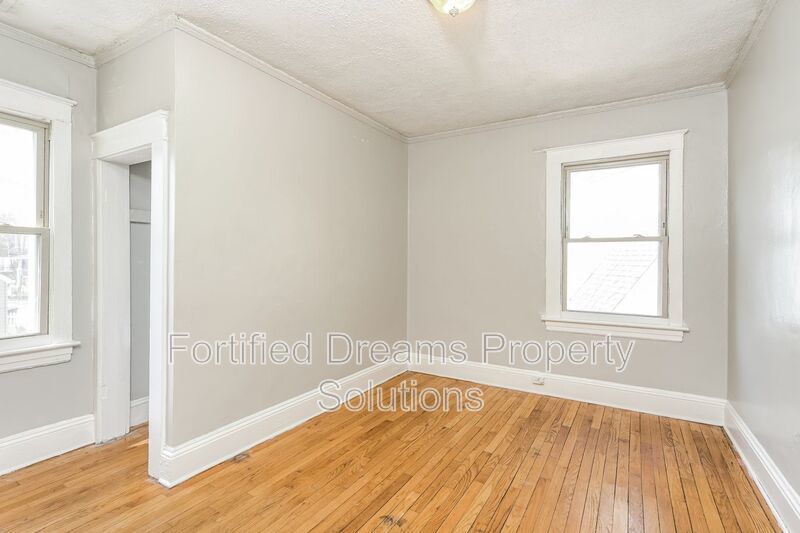 2380 Okalina Ave | Spacious 4-Bed, 1-Bath Home in Winston-Salem property image