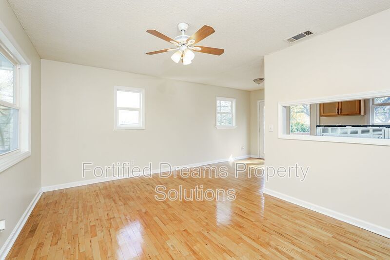 A Cozy Greensboro Rental at 818 Waugh Street property image