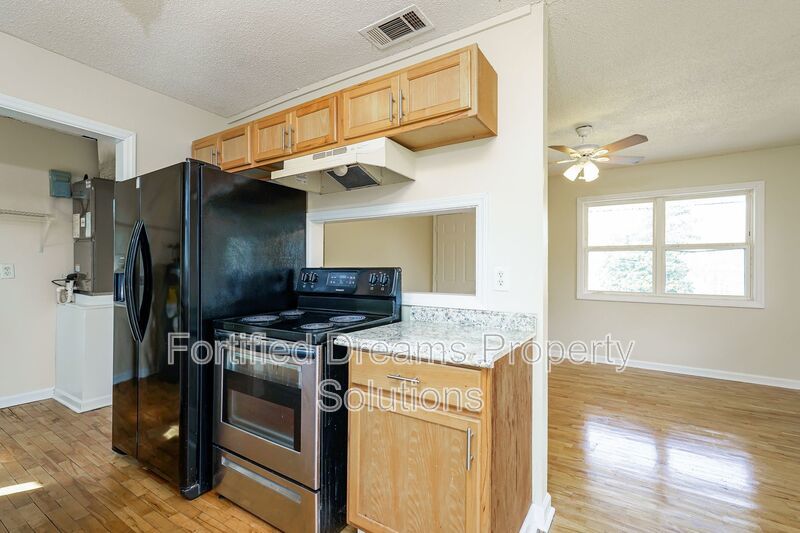 A Cozy Greensboro Rental at 818 Waugh Street property image