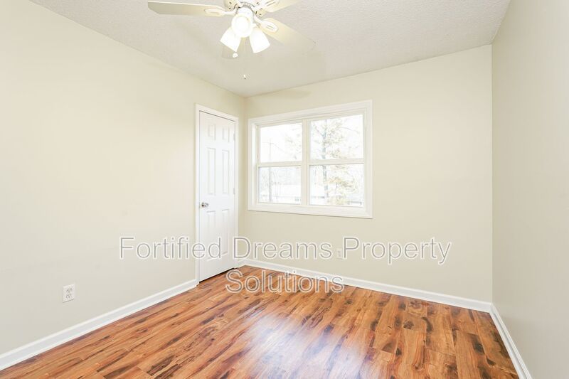 A Cozy Greensboro Rental at 818 Waugh Street property image