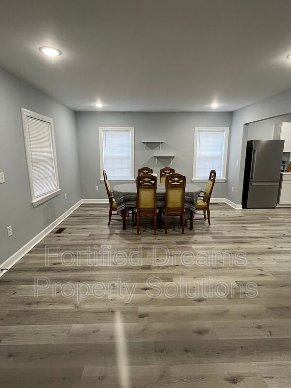 Spacious 4-Bedroom Fully Furnished Mid-Term Rental in Asheboro | Move-In Ready! property image