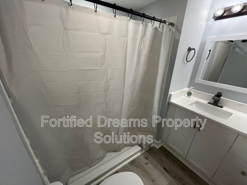 Spacious 4-Bedroom Fully Furnished Mid-Term Rental in Asheboro | Move-In Ready! property image