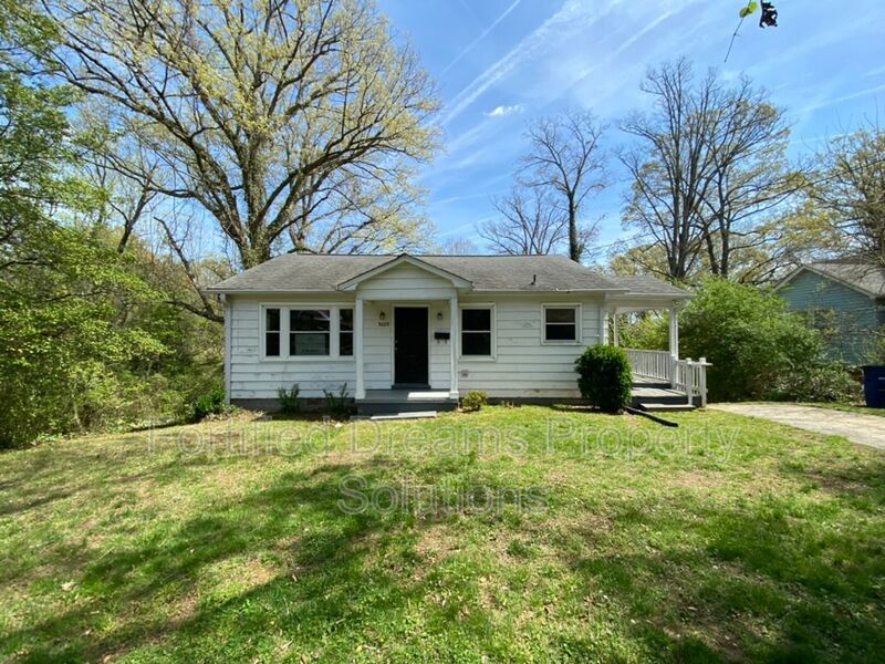 3635 Hemlock Dr | 2-Bed, 1-Bath Home in Winston-Salem property image