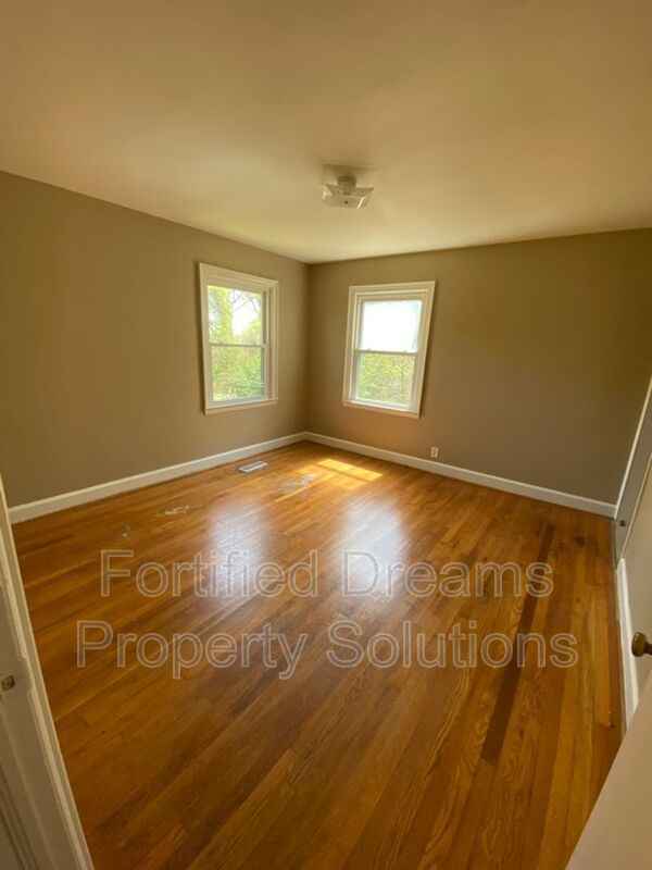 3635 Hemlock Dr | 2-Bed, 1-Bath Home in Winston-Salem property image