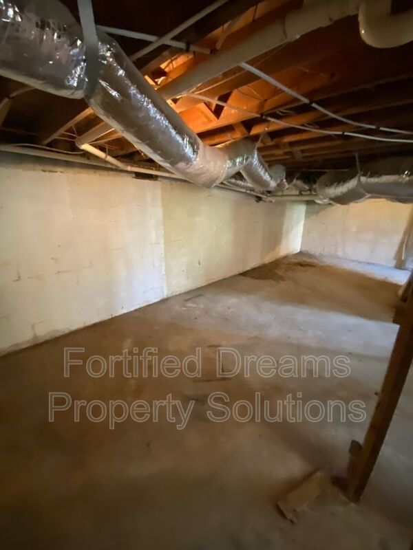 3635 Hemlock Dr | 2-Bed, 1-Bath Home in Winston-Salem property image