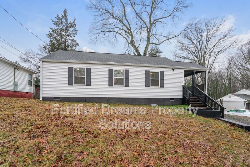 3 Beds, 1 Bath in Winston Salem- Accepting Vouchers property image