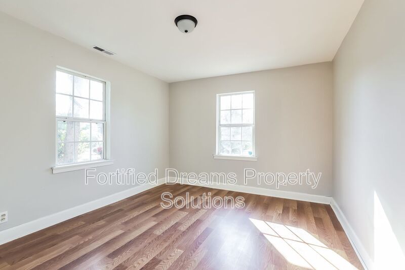 Spacious 4-Bed, 2-Bath Home in Winston-Salem, NC!! property image