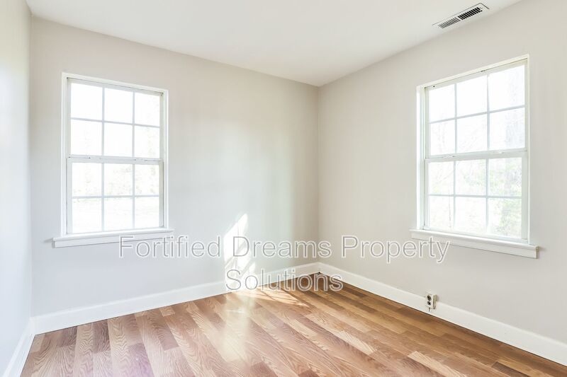 Spacious 4-Bed, 2-Bath Home in Winston-Salem, NC!! property image