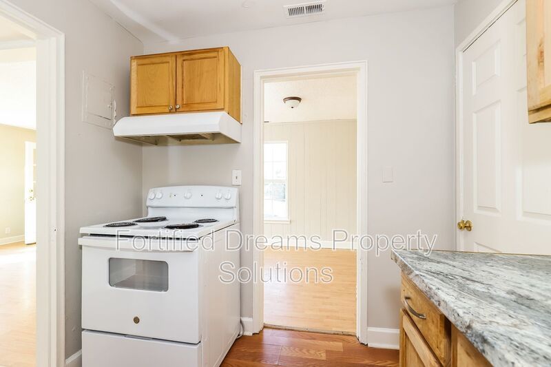 Spacious 4-Bed, 2-Bath Home in Winston-Salem, NC!! property image