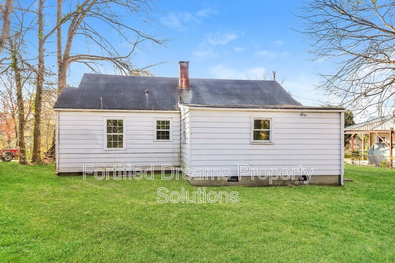 Spacious 4-Bed, 2-Bath Home in Winston-Salem, NC!! property image