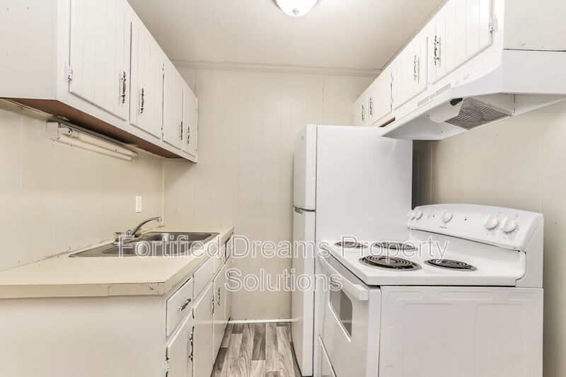 Cute One Bedroom in Winston Salem, Available NOW!! property image