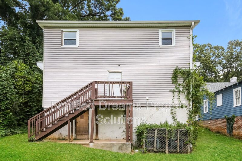 Rent by the Room for Rent in Winston Salem property image