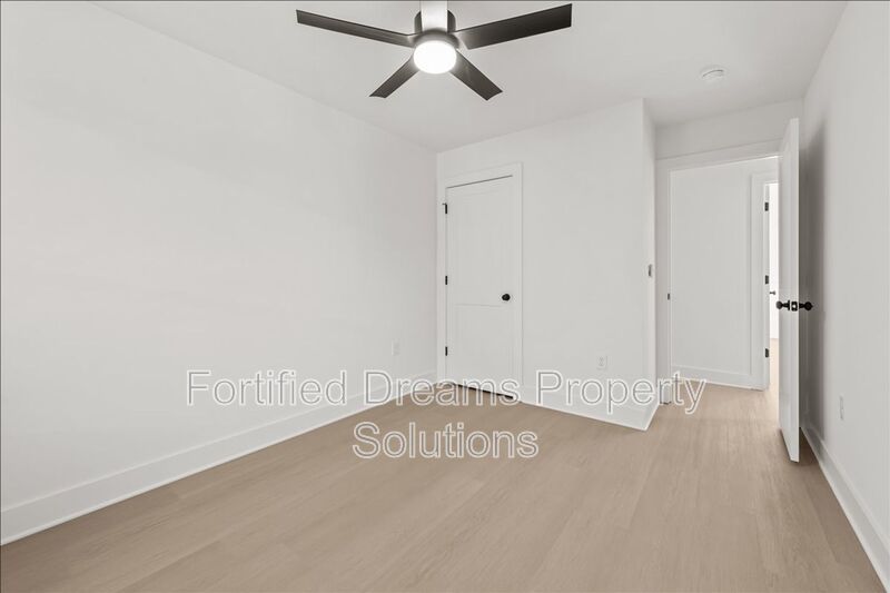Are you ready to be WOW'ed in Downtown Liberty? THIS IS IT! property image