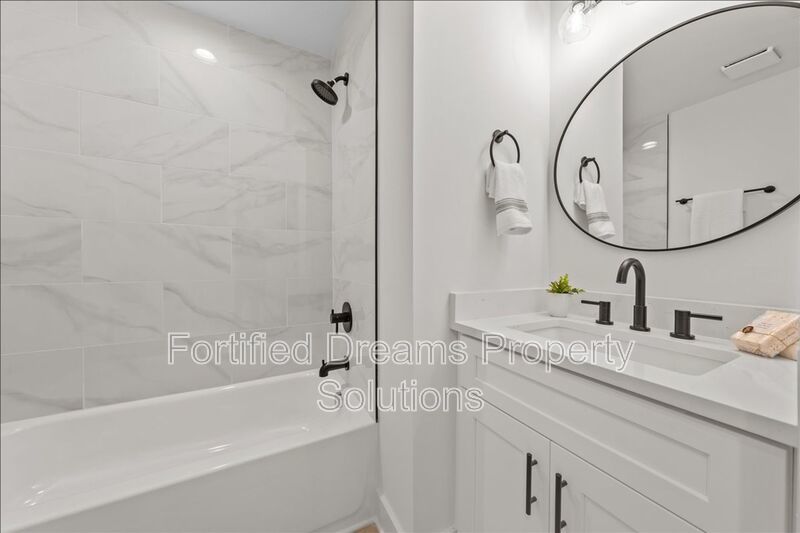 Are you ready to be WOW'ed in Downtown Liberty? THIS IS IT! property image