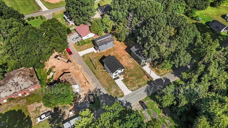 Are you ready to be WOW'ed in Downtown Liberty? THIS IS IT! property image