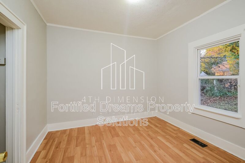 918 Camel Ave Winston Salem, NC property image