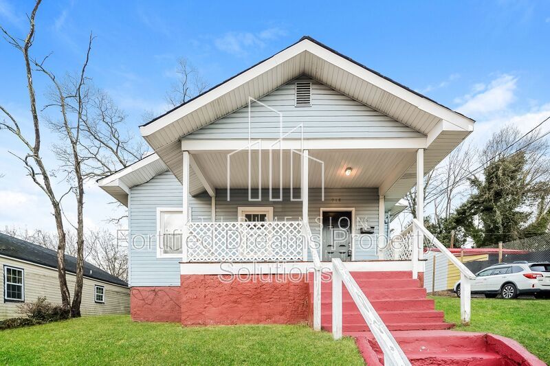 918 Camel Ave Winston Salem, NC property image